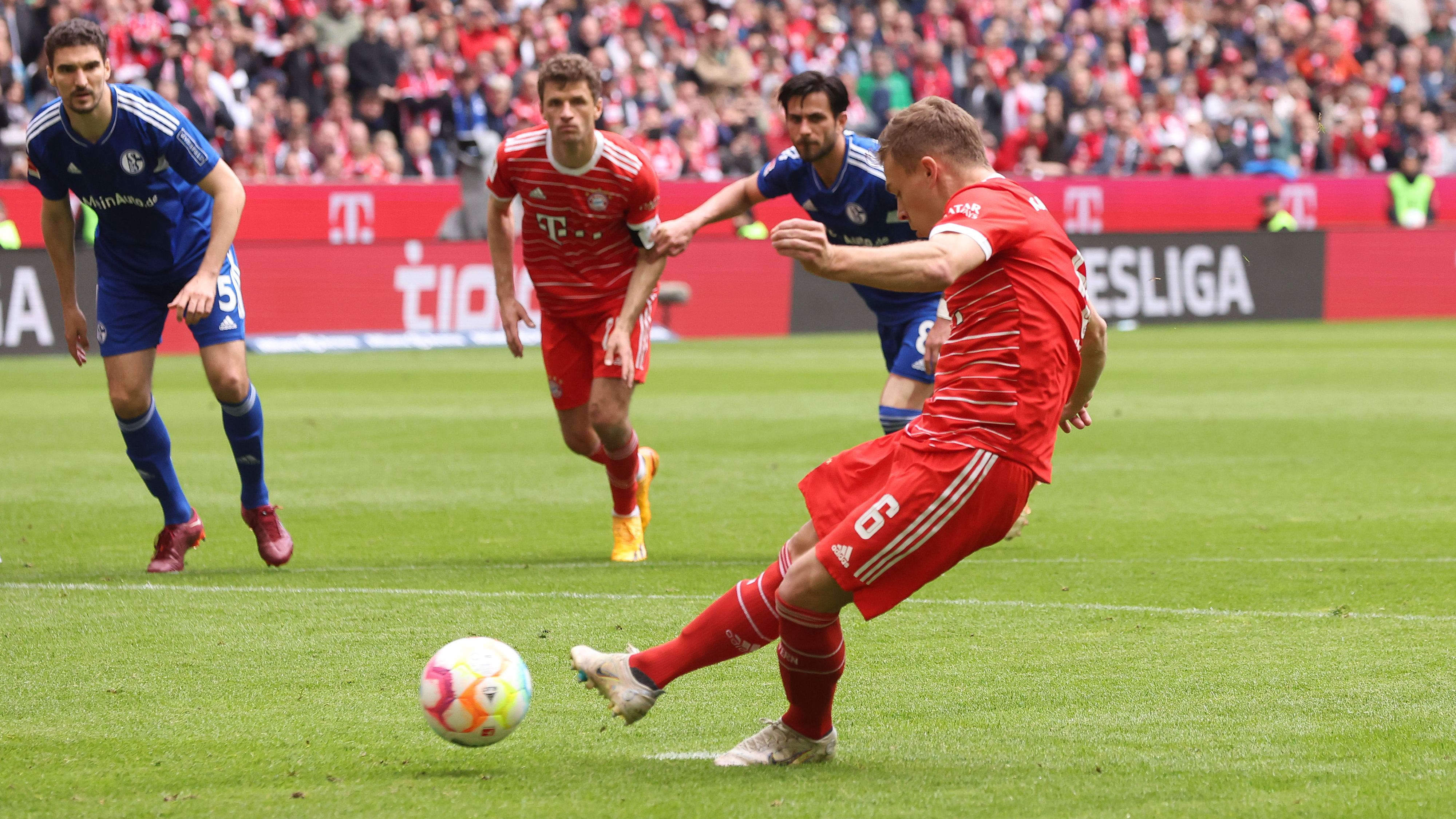 爱体育-沙尔克04遭遇惨败,降级形势愈发严峻