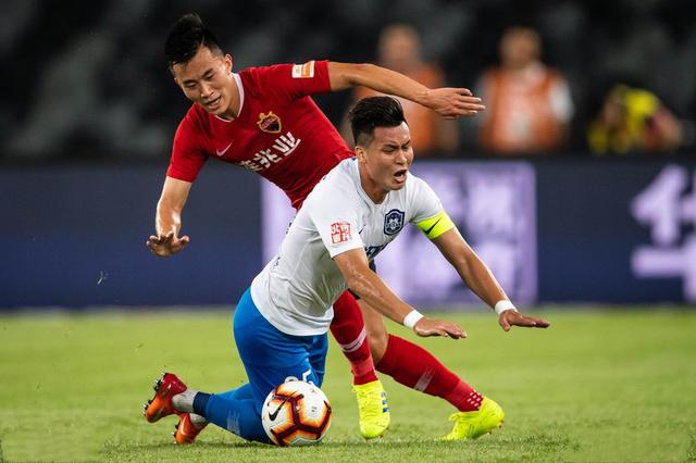 爱体育官网-黑龙江队遭遇两连败,排名跌至倒数第二