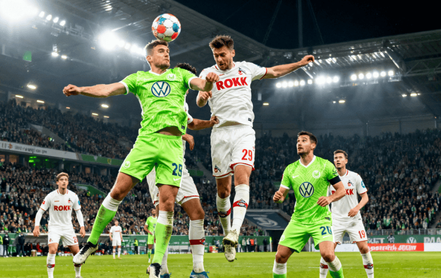 沃尔夫斯堡后防表现火热,稳坐联赛领先位置 沃尔夫斯堡后防表现火热,稳坐联赛领先位置