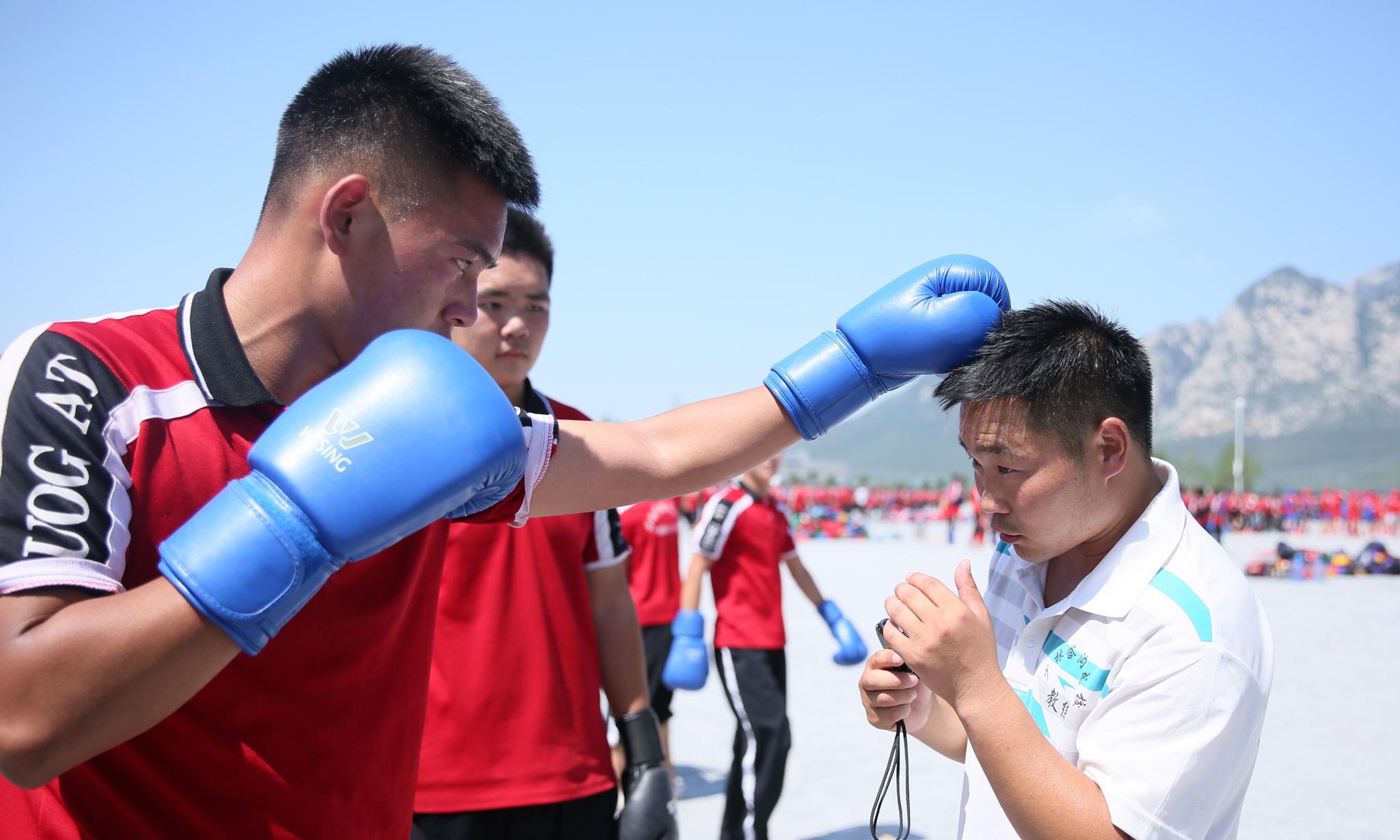 斗志昂扬:球队备战状态良好 斗志昂扬:球队备战状态良好