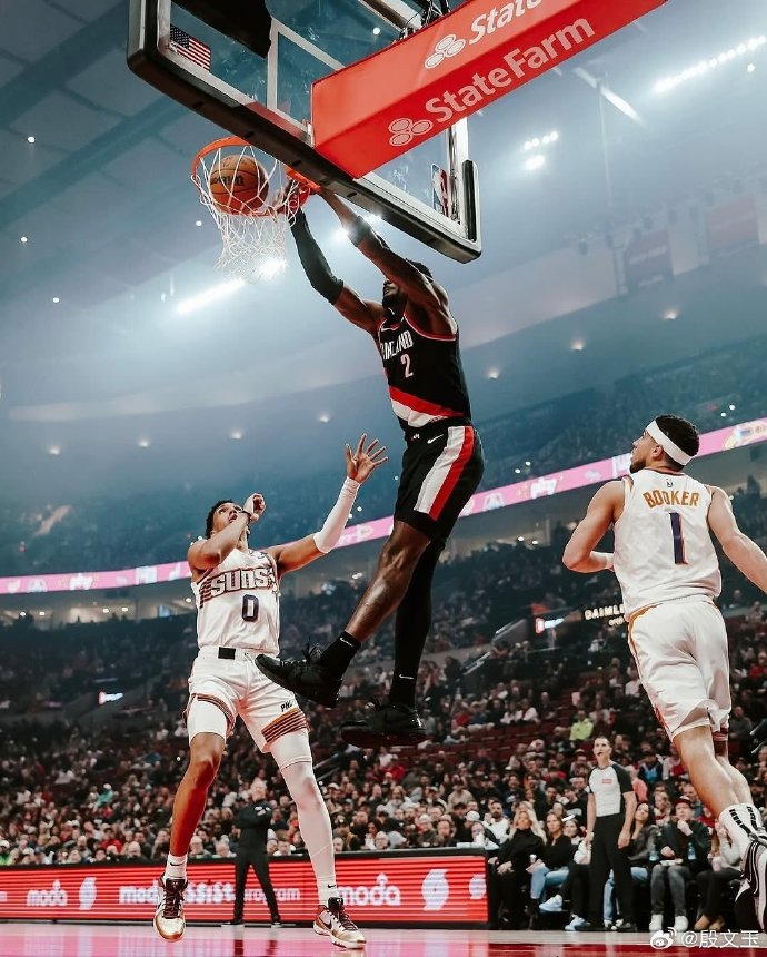 爱体育官网-开拓者客场险胜老鹰,继续胜势