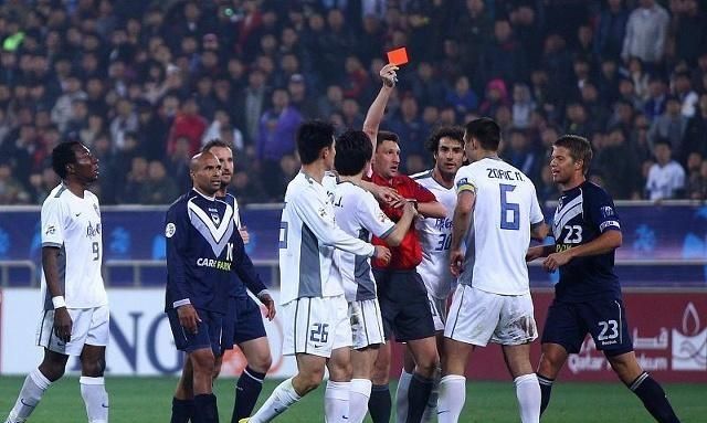 天津泰达在主场不敌山东鲁能,兵败如山倒 天津泰达在主场不敌山东鲁能,兵败如山倒