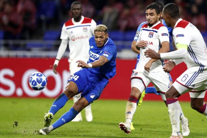 阿尔勒失利,法甲保级形势越发严峻 阿尔勒失利,法甲保级形势越发严峻