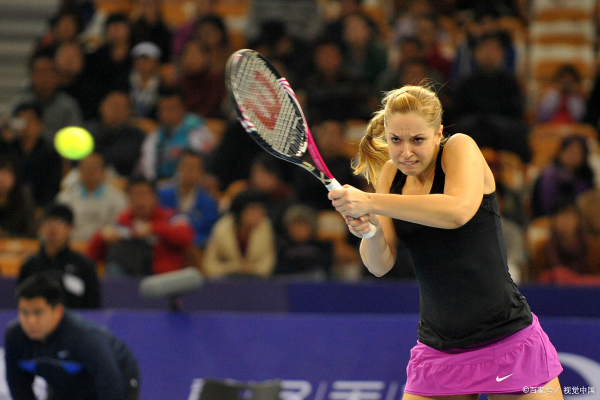 铁人三项比赛女子决赛,美国选手顽强奋斗夺冠! 铁人三项比赛女子决赛,美国选手顽强奋斗夺冠!