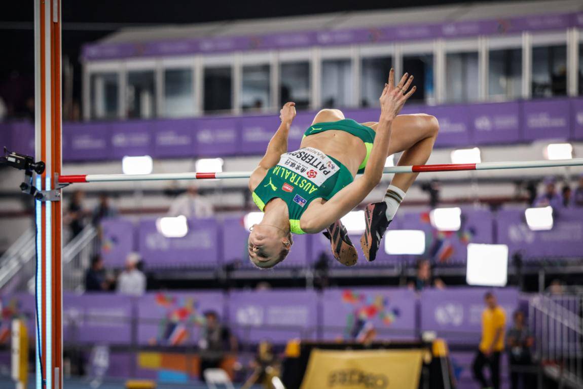 爱体育-奥地利女子壁球选手脱颖而出,斩获金牌