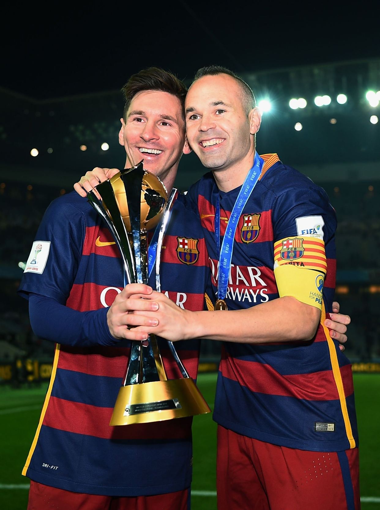 巴萨苦战告负，欧冠梦碎扬帆归航！