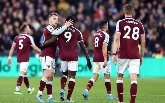 爱体育官网-云达不莱梅客场胜利,前锋受伤退出