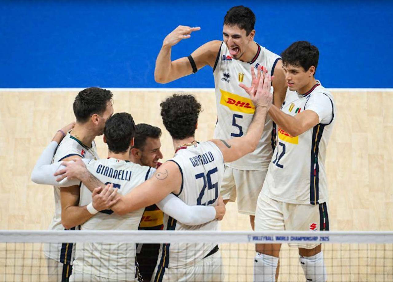 猛龙队连续取得五连胜,实力稳固 猛龙队连续取得五连胜,实力稳固