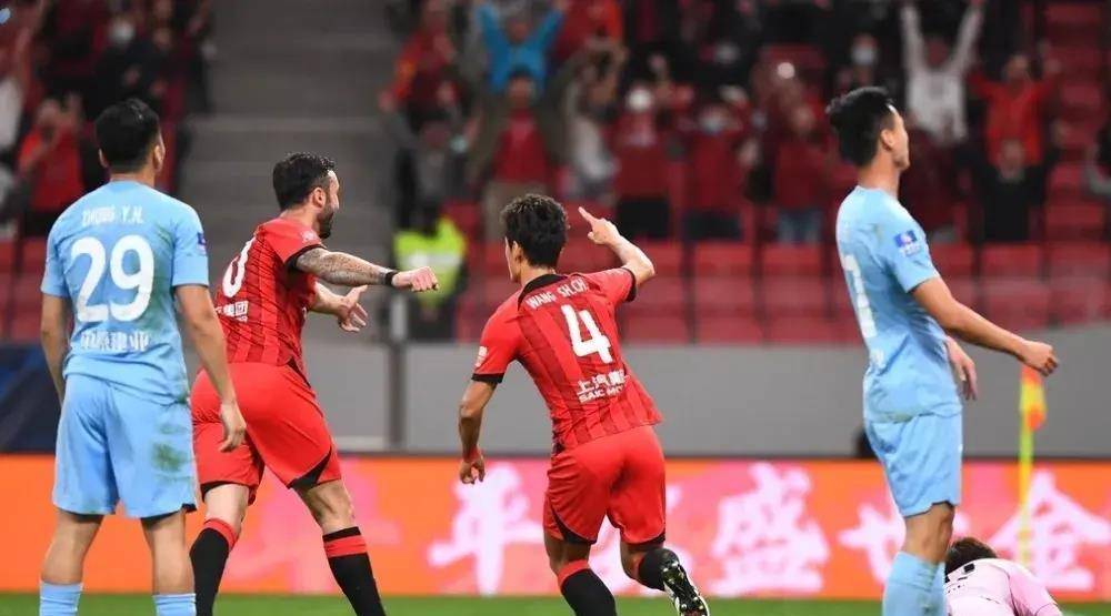 爱体育官方网站-河南力争客场斩获三分,冲顶积分榜