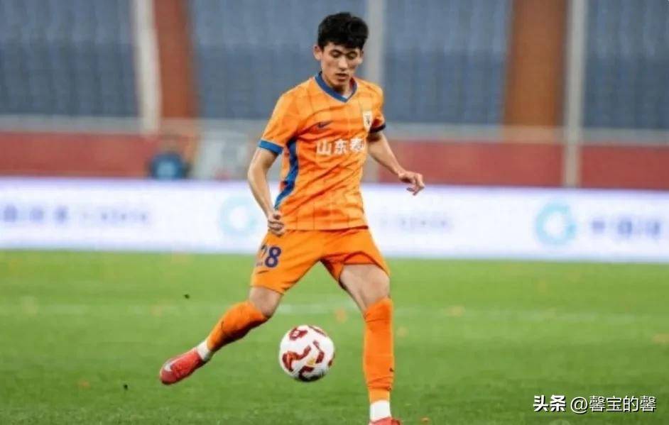 摩擦不断!两队球员博弈火爆,胜利在望 摩擦不断!两队球员博弈火爆,胜利在望