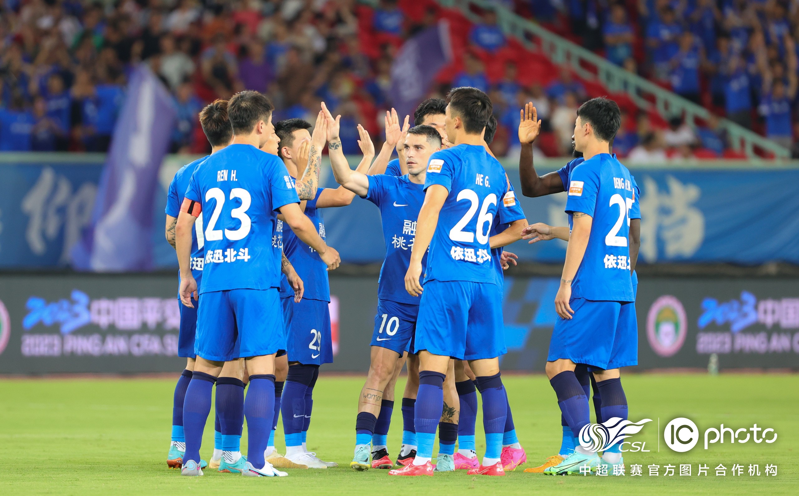 太阳新秀闪耀,帮助球队收获胜利 太阳新秀闪耀,帮助球队收获胜利