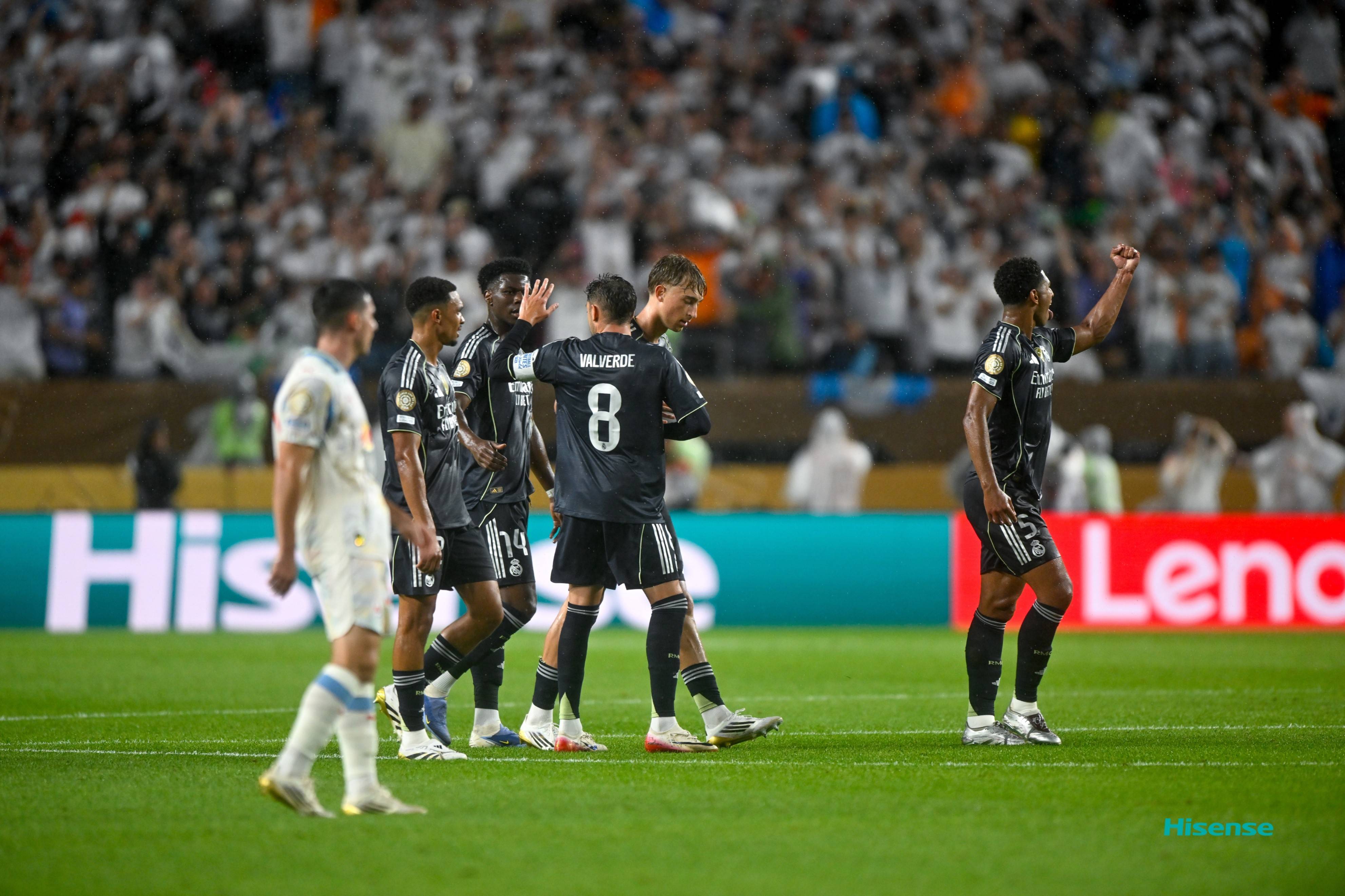 尤文图斯攻击力强劲,客场战胜对手 尤文图斯攻击力强劲,客场战胜对手