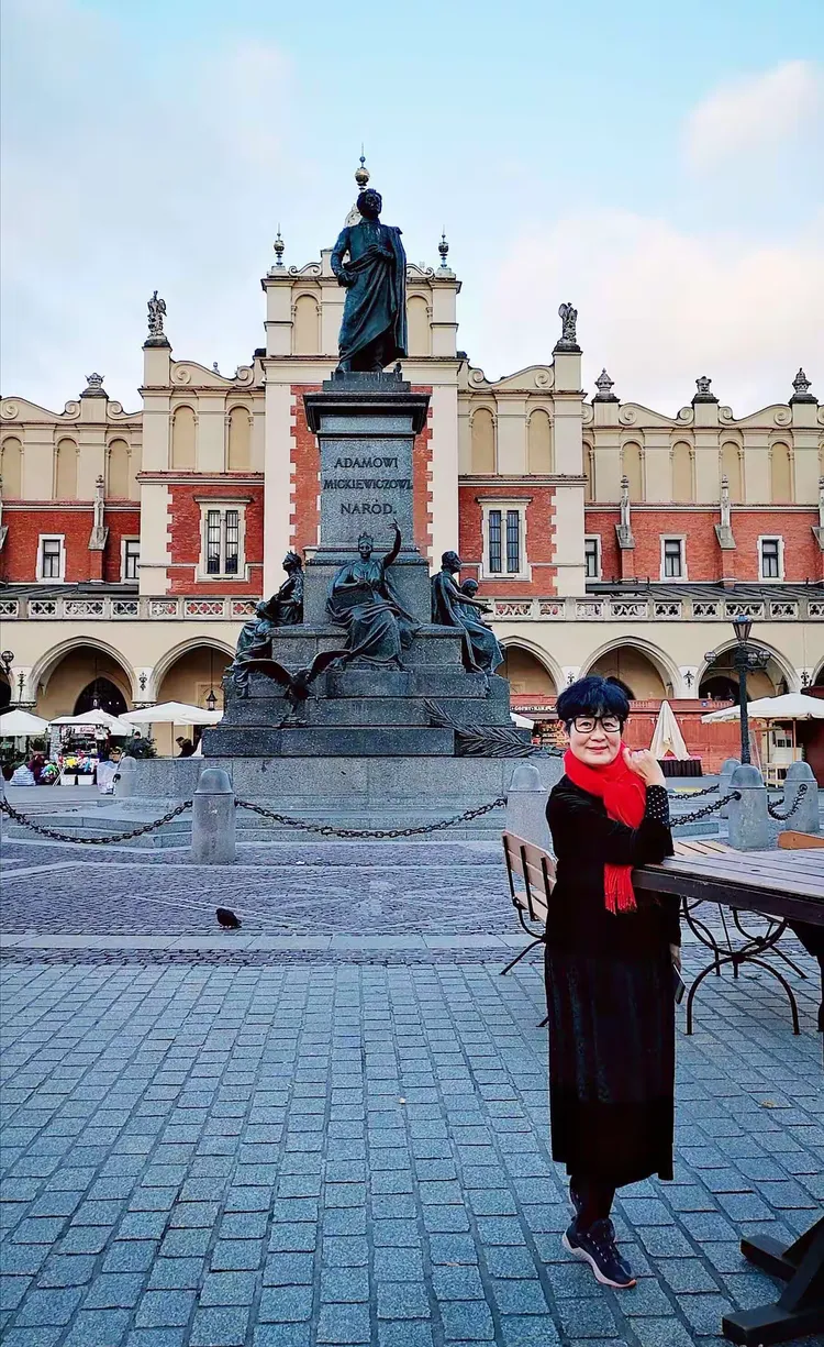 斯洛文尼亚选手闪耀舞台 斯洛文尼亚选手闪耀舞台