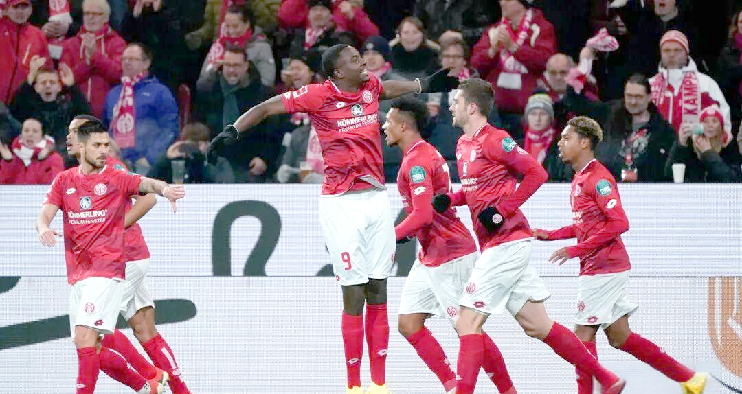 爱体育官方网站-美因茨客场不敌多特蒙德,保级压力加大