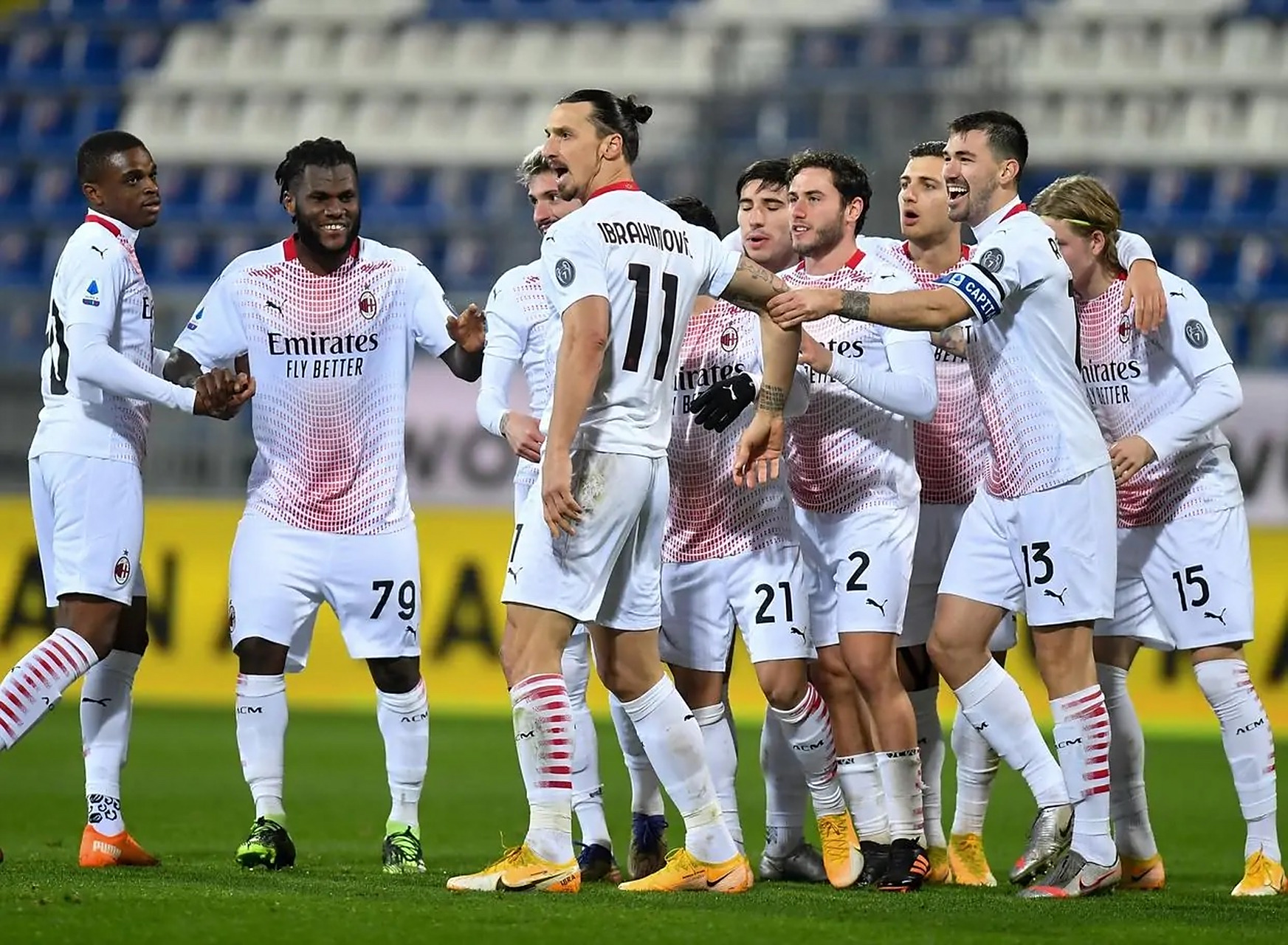 爱体育官方网站-卡昂客场大胜洛里昂:锋线大爆发完胜对手