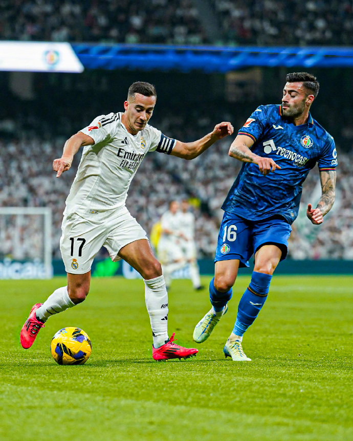 皇马主场力克赫塔菲,继续保持不败纪录 皇马主场力克赫塔菲,继续保持不败纪录