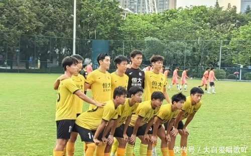 爱体育-恒大主场大胜，全队合力守护主场势不可挡